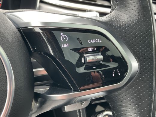Jaguar F-PACE 2.0 P400e PHEV R-Dynamic SE Pano 360&deg; Meridian Stoelverw+Ventilatie Leer BOMVOL! ActivLease financial lease