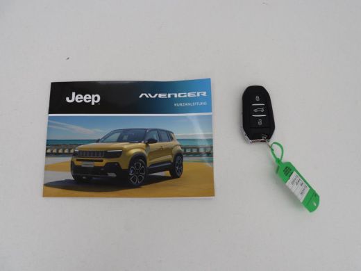 Jeep Avenger 54 kWh | SOH 94,2% | 3 Fase | Stoelverwarming | Carplay | Camera | Cruise control | Elektrische k... ActivLease financial lease