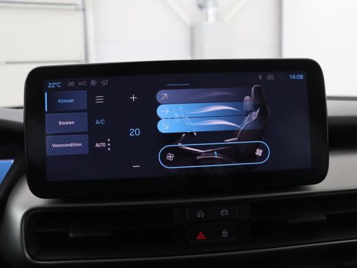 Jeep Avenger 54 kWh | SOH 94,2% | 3 Fase | Stoelverwarming | Carplay | Camera | Cruise control | Elektrische k... ActivLease financial lease