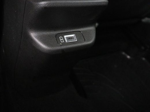 Jeep Avenger 54 kWh | SOH 94,2% | 3 Fase | Stoelverwarming | Carplay | Camera | Cruise control | Elektrische k... ActivLease financial lease
