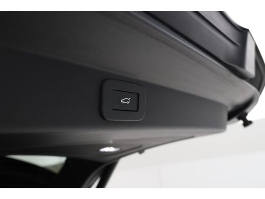 Land Rover Range Rover Sport 3.0 P460e S PHEV Pano Memory, Trekhaak, Meridian ActivLease financial lease