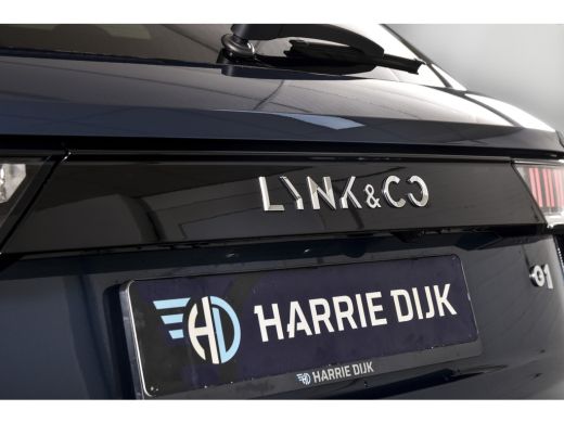 Lynk & Co 01 1.5 PHEV 261PK MY22 | Afn. Trekhaak | 360 Camera | 7 .4 kWh Boordlader | S/K-panodak | Adapt. Cru... ActivLease financial lease