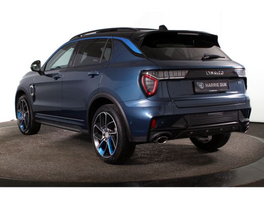 Lynk & Co 01 1.5 PHEV 261PK MY22 | Afn. Trekhaak | 360 Camera | 7 .4 kWh Boordlader | S/K-panodak | Adapt. Cru... ActivLease financial lease