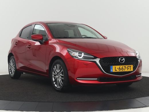 Mazda 2 1.5 Skyactiv-G Luxury | Stoel & stuurverwarming | Carplay | Parkeerhulp | Climate control | Side ... ActivLease financial lease