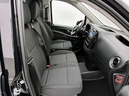 Mercedes-Benz eVito eVito Lang 66 kWh 266km WLTP Snelladen Led Navigatie Climate control Betimmering ActivLease financial lease