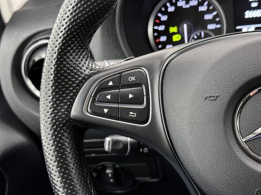 Mercedes-Benz eVito eVito Lang 66 kWh 266km WLTP Snelladen Led Navigatie Climate control Betimmering ActivLease financial lease