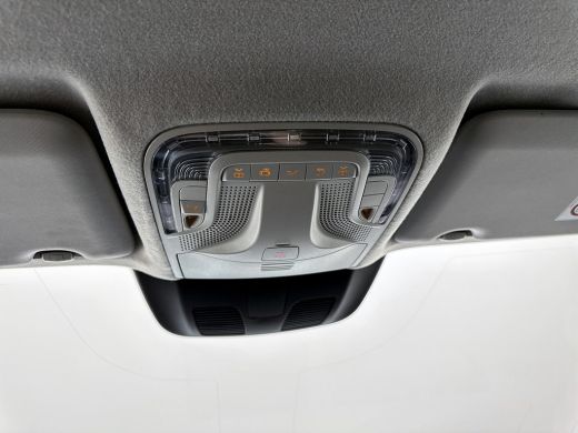 Mercedes-Benz eVito eVito Lang 66 kWh 266km WLTP Snelladen Led Navigatie Climate control Betimmering ActivLease financial lease