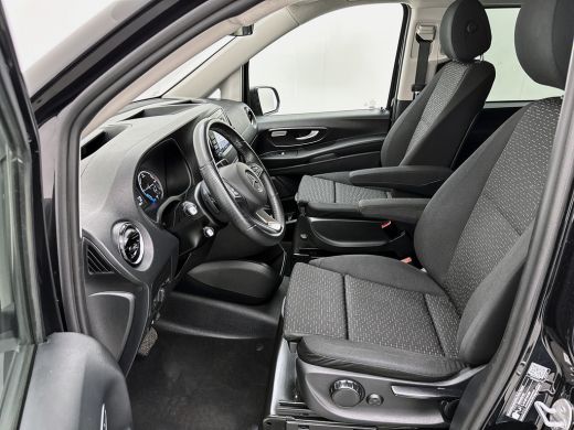 Mercedes-Benz eVito eVito Lang 66 kWh DC 266km WLTP Dubbele cabine 5 zitplaatsen Navigatie Snelladen Camera Schuifdeu... ActivLease financial lease