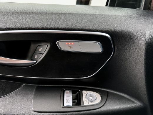 Mercedes-Benz eVito eVito Lang 66 kWh DC 266km WLTP Dubbele cabine 5 zitplaatsen Navigatie Snelladen Camera Schuifdeu... ActivLease financial lease