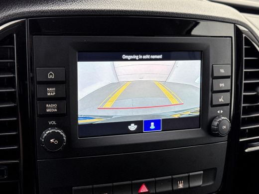 Mercedes-Benz eVito eVito Lang 66 kWh DC 266km WLTP Dubbele cabine 5 zitplaatsen Navigatie Snelladen Camera Schuifdeu... ActivLease financial lease
