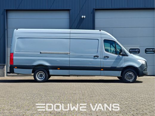 Mercedes-Benz Sprinter 514 190 PK (gechipt) L3H2 Automaat Navi Camera Carplay Stoelverw. Lederen stoelhoes. Camera. Geve... ActivLease financial lease