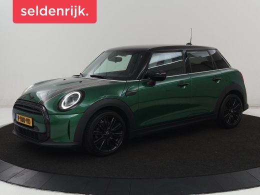 Mini Cooper 1.5 Business Edition | Harman/Kardon | Carplay | Verwarmde voorruit | Navigatie | Full LED | Half... ActivLease financial lease