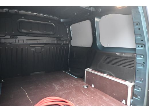 Opel Combo-e 136 L1 50kWh Tot 8 Jaar Garantie! | Navigatie by App | Achteruitrijcamera | Betimmering | !! ActivLease financial lease