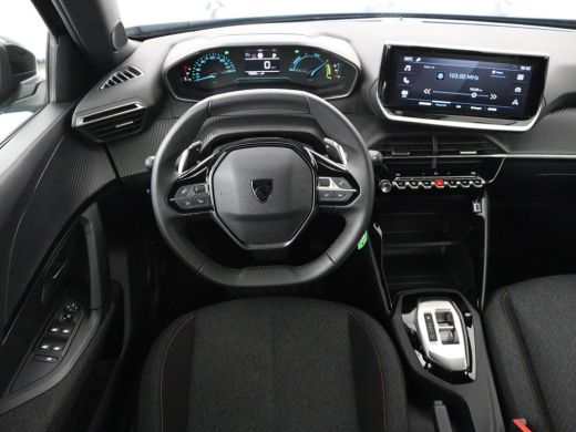 Peugeot 2008 1.2 Hybrid 136 Active | Carplay | Cruise Control | Climate control | Parkeerhulp | DAB | Bluetooth ActivLease financial lease