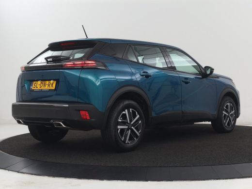 Peugeot 2008 1.2 Hybrid 136 Active | Carplay | Cruise Control | Climate control | Parkeerhulp | DAB | Bluetooth ActivLease financial lease