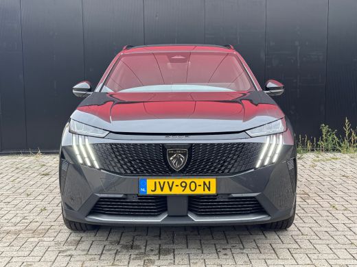 Peugeot 5008 1.6 Plug-in Hybrid 195 Allure | Apple Carplay / Android Auto | 360&deg; Camera | Keyless Entry | 7-Zi... ActivLease financial lease