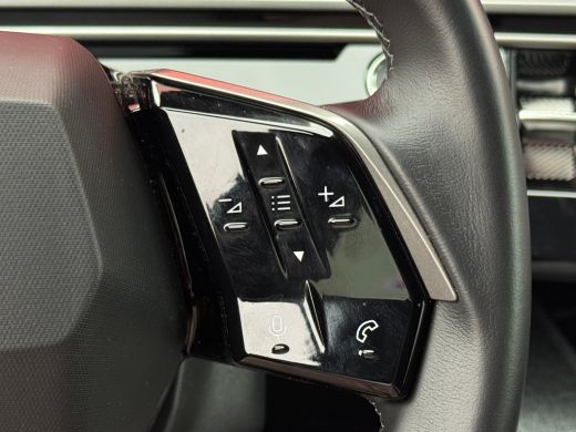 Peugeot 5008 1.6 Plug-in Hybrid 195 Allure | Apple Carplay / Android Auto | 360&deg; Camera | Keyless Entry | 7-Zi... ActivLease financial lease