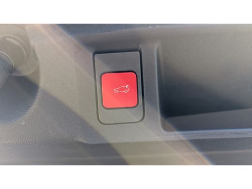 Peugeot e-308 GT 54 kWh | Adaptive Cruise Control | 360&deg; Camera | Stoelverwarming | Stoelmassage ActivLease financial lease