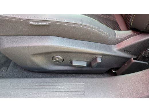 Peugeot e-308 GT 54 kWh | Adaptive Cruise Control | 360&deg; Camera | Stoelverwarming | Stoelmassage ActivLease financial lease