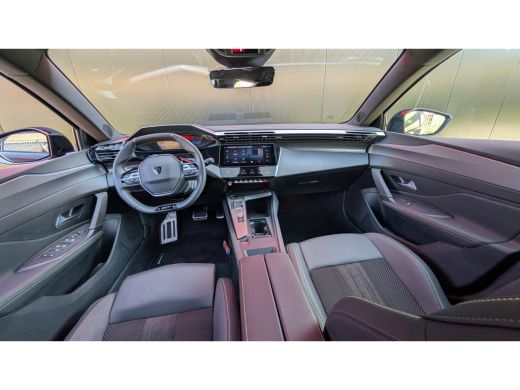 Peugeot e-308 GT 54 kWh | Adaptive Cruise Control | 360&deg; Camera | Stoelverwarming | Stoelmassage ActivLease financial lease