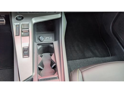Peugeot e-308 GT 54 kWh | Adaptive Cruise Control | 360&deg; Camera | Stoelverwarming | Stoelmassage ActivLease financial lease