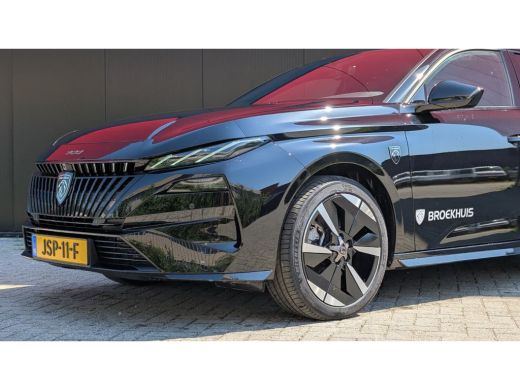 Peugeot e-308 GT 54 kWh | Adaptive Cruise Control | 360&deg; Camera | Stoelverwarming | Stoelmassage ActivLease financial lease