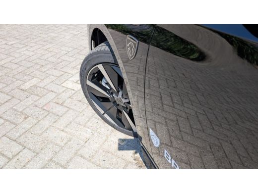 Peugeot e-308 GT 54 kWh | Adaptive Cruise Control | 360&deg; Camera | Stoelverwarming | Stoelmassage ActivLease financial lease