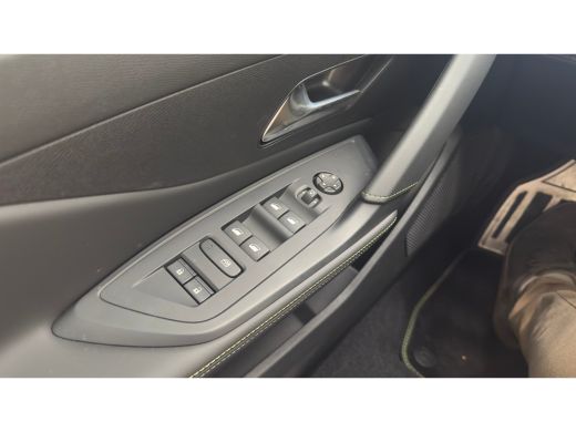 Peugeot e-308 GT 54 kWh | Achteruitrijcamera | Apple Carplay/Android Auto|telefoonintegratie premium | Cruise c... ActivLease financial lease