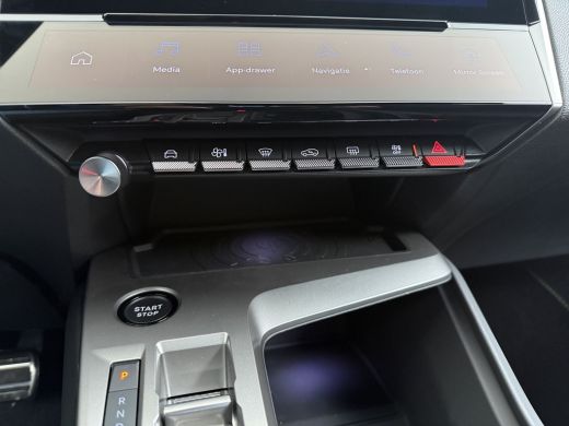 Peugeot e-308 GT 54 kWh Automaat | Bekleding Alcantara/kunstleder ActivLease financial lease