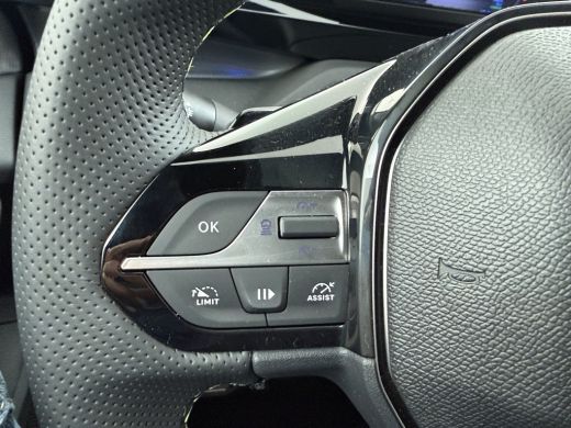 Peugeot e-308 GT 54 kWh Automaat | Bekleding Alcantara/kunstleder ActivLease financial lease
