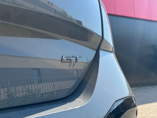 Peugeot e-308 GT 54 kWh | 360&deg; Camera | AGR Comfort stoelen | GT Automaat | Bekleding Alcantara/kunstleder ActivLease financial lease