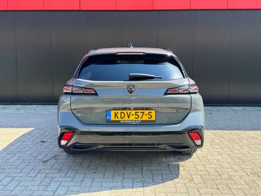 Peugeot e-308 GT 54 kWh | 360&deg; Camera | AGR Comfort stoelen | GT Automaat | Bekleding Alcantara/kunstleder ActivLease financial lease