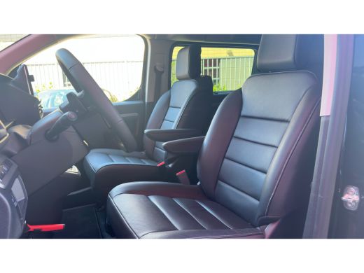 Peugeot e-Expert EV L3 DC 75 kWh | Achterbank 3-persoons | Achteruitrijcamera | Airco ActivLease financial lease