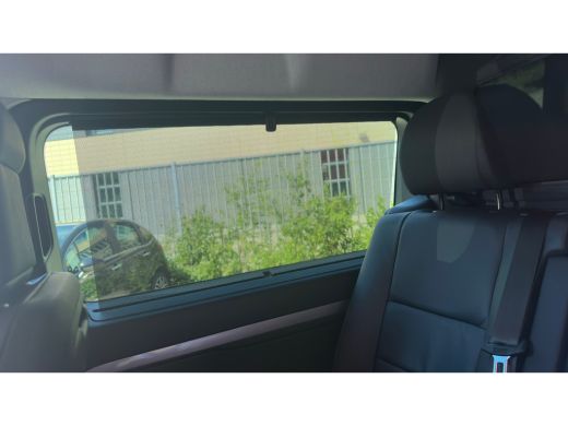 Peugeot e-Expert EV L3 DC 75 kWh | Achterbank 3-persoons | Achteruitrijcamera | Airco ActivLease financial lease