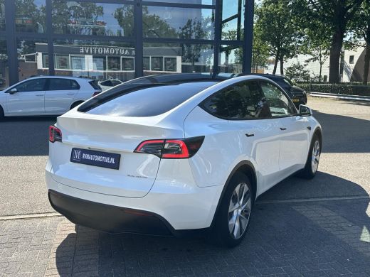 Tesla Model Y Long Range Dual AWD VAN: 39.900,- VOOR: 36.770,- UW WKVOORDEEL: 3.130,- | SOH 95% | AFNEEMBARE TR... ActivLease financial lease