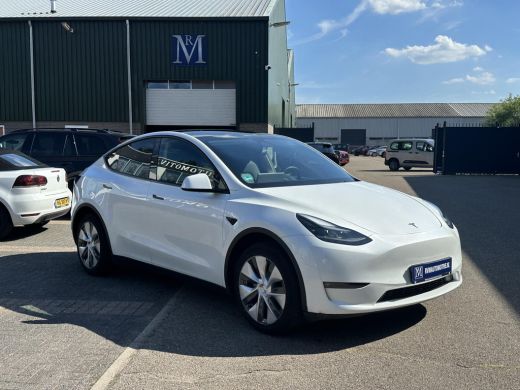 Tesla Model Y Long Range Dual AWD VAN: 39.900,- VOOR: 36.770,- UW WKVOORDEEL: 3.130,- | SOH 95% | AFNEEMBARE TR... ActivLease financial lease