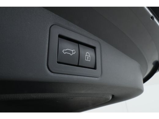 Toyota Corolla Touring Sports 2.0 Hybrid Premium 184pk, Navigatie, Climtae ActivLease financial lease