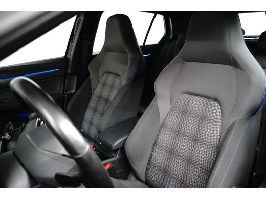 Volkswagen Golf 1.4 eHybrid 245 pk GTE 6-DSG | Navigatie | Stoel/stuur verwarming | Parkeersensoren | ActivLease financial lease