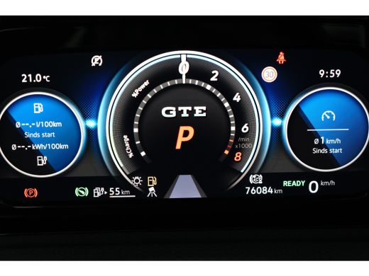 Volkswagen Golf 1.4 eHybrid 245 pk GTE 6-DSG | Navigatie | Stoel/stuur verwarming | Parkeersensoren | ActivLease financial lease
