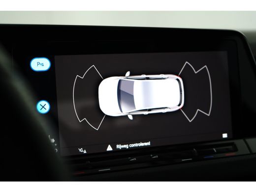 Volkswagen Golf 1.4 eHybrid 245 pk GTE 6-DSG | Navigatie | Stoel/stuur verwarming | Parkeersensoren | ActivLease financial lease