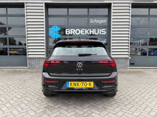 Volkswagen Golf 1.4 eHybrid 245 pk GTE 6-DSG | Navigatie | Stoel/stuur verwarming | Parkeersensoren | ActivLease financial lease