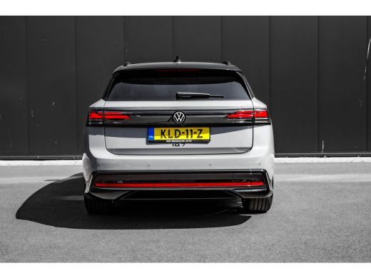 Volkswagen ID.7 Limited 286pk | Trekhaak | Stuur & Stoelverwarming | 19" | Camera ActivLease financial lease