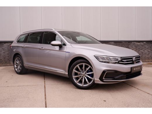 Volkswagen Passat Variant 1.4 TSI PHEV GTE Business | Pano | Elek. Trekhaak | Head-Up | Carplay | LED | Camera | Na... ActivLease financial lease