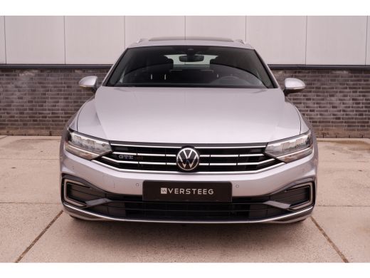 Volkswagen Passat Variant 1.4 TSI PHEV GTE Business | Pano | Elek. Trekhaak | Head-Up | Carplay | LED | Camera | Na... ActivLease financial lease