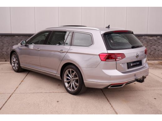 Volkswagen Passat Variant 1.4 TSI PHEV GTE Business | Pano | Elek. Trekhaak | Head-Up | Carplay | LED | Camera | Na... ActivLease financial lease