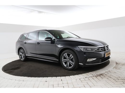 Volkswagen Passat Variant 2.0 TSI R-Line Business + Trekhaak, Automaat, Panorama, Adaptieve cruise ActivLease financial lease