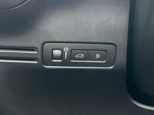 Volvo  XC40 1.5 T5 Recharge Inscription | Panoramadak | Camera | Apple Carplay | Keyless | ActivLease financial lease