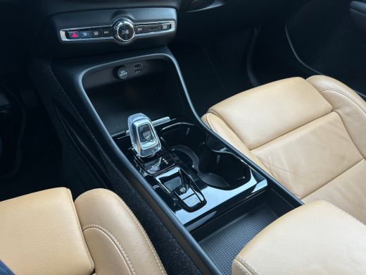 Volvo  XC40 1.5 T5 Recharge Inscription | Panoramadak | Camera | Apple Carplay | Keyless | ActivLease financial lease