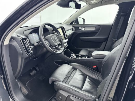 Volvo  XC40 T4 Recharge Inscription | 19" | Leder | Trekhaak | Parkeercamera | Adaptieve Cruise | BLIS | Stoe... ActivLease financial lease