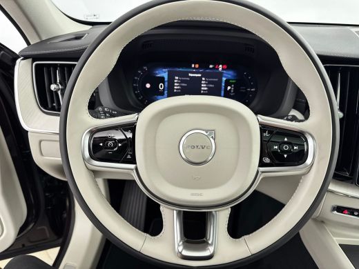 Volvo  XC60 T8 Plug-in hybrid AWD Ultra Dark Exec. Ed. | 22" | Luchtvering | Getint&Gelaagd Glas | Geventilee... ActivLease financial lease